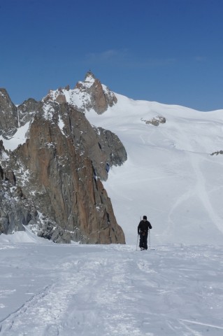 Richard Skinning up to Col d'Entreves