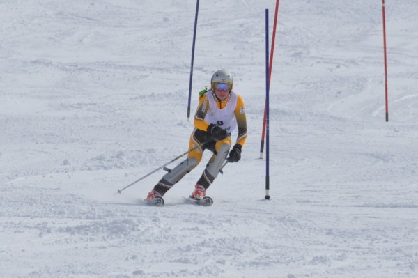 Nicole Harris skiing Slalom in the 2012 INAS World Championships
