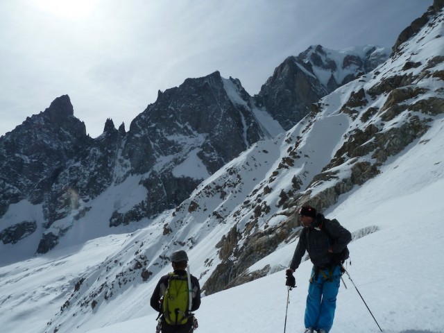 Jerome & Christophe, Arete de Peuterey behind.